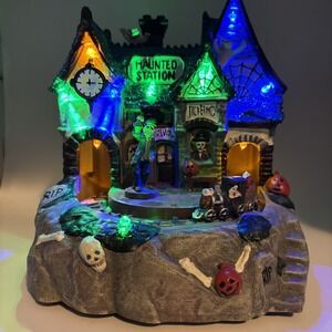 Avon Scary Village Train Station Halloween Animated Lights Sounds‎ Haunted Works